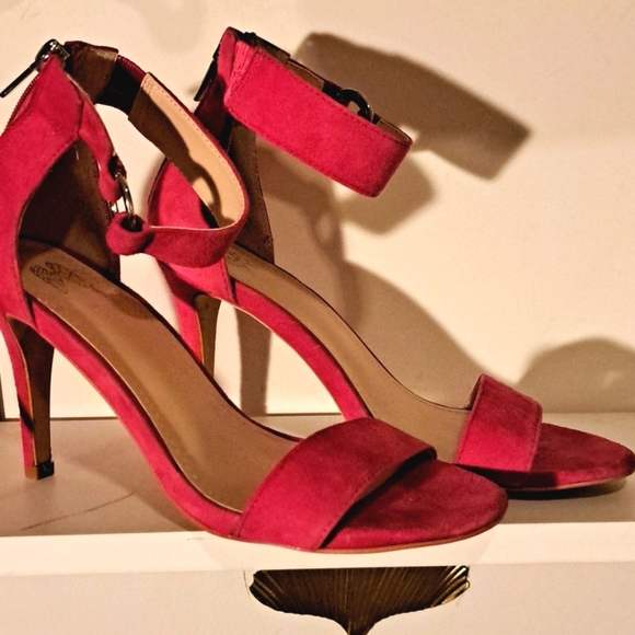 #75 Pink Victoria Secret Suede High Heels - Picture 1 of 3